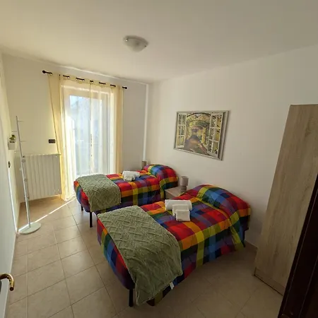 La Finestra Sul Castello Pensionat Soave (Verona)