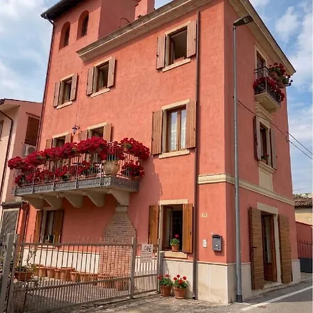 La Finestra Sul Castello